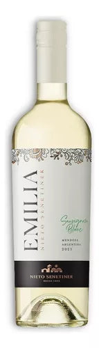 Vino Blanco Emilia Sauvignon Blanc Nieto Senetiner – From Mendoza 750 ml / 25.3 oz